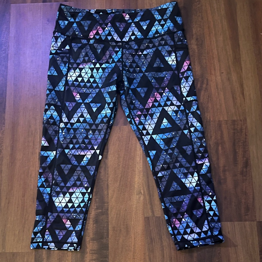 CVG Stardust Capri Leggings